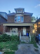 2-18 Huxley Avenue S Hamilton, ON L8K 2P6