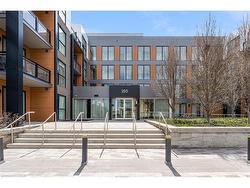 402-150 Sabina Drive  Oakville, ON L6H 0W3