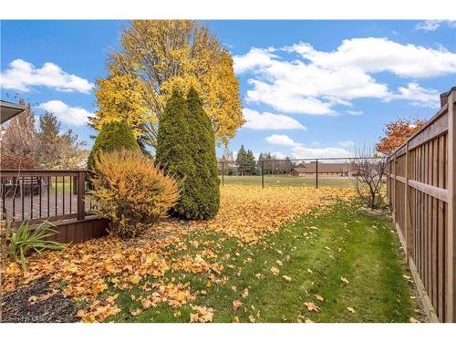 2185 Vista Drive, Burlington, ON - Outdoor
