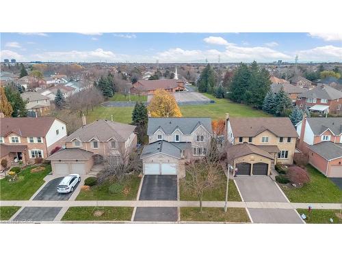 2185 Vista Drive, Burlington, ON - Outdoor With Facade
