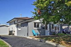 30 Grenadier Road  Cambridge, ON N1R 6E7