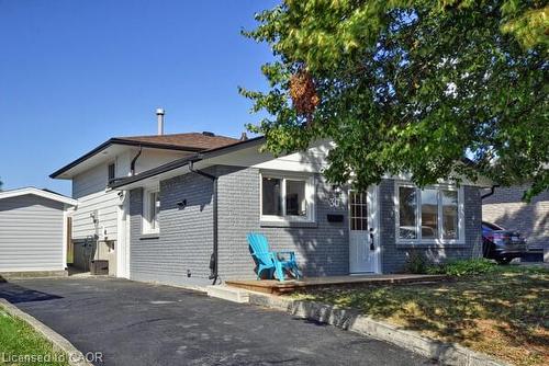 30 Grenadier Road, Cambridge, ON - Outdoor