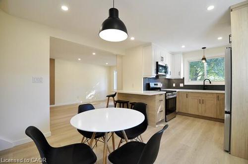 30 Grenadier Road, Cambridge, ON - Indoor