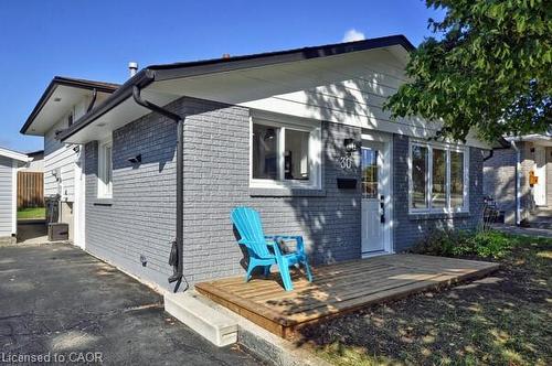 30 Grenadier Road, Cambridge, ON - Outdoor