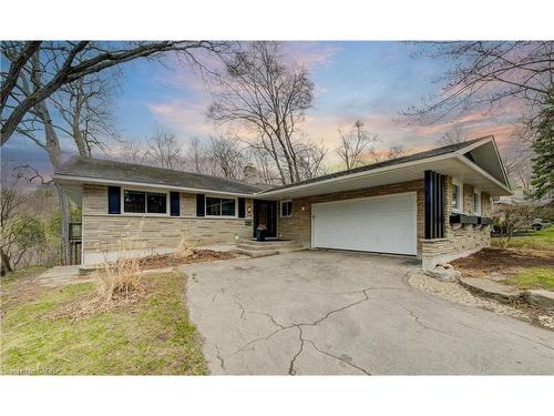 279 Ferndale Place, Waterloo, ON - Outdoor