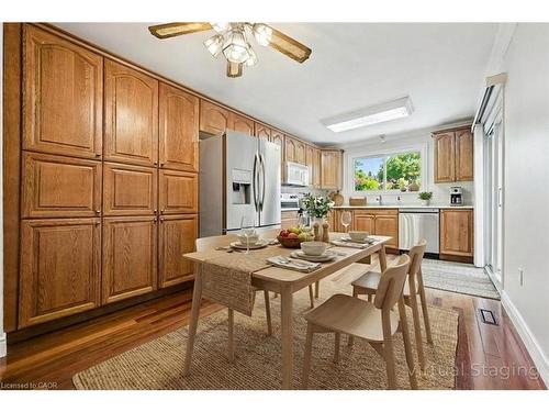 2201 Cartier Crescent, Burlington, ON - Indoor Photo Showing Dining Room