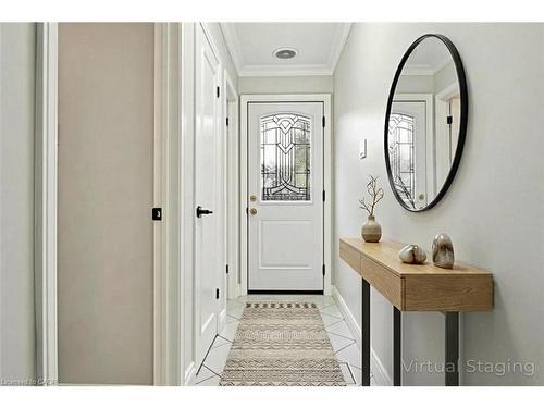 2201 Cartier Crescent, Burlington, ON - Indoor Photo Showing Other Room