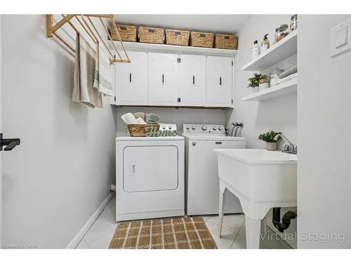 2201 Cartier Crescent, Burlington, ON - Indoor Photo Showing Laundry Room