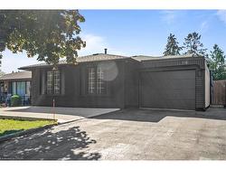 116 Boston Crescent  Hamilton, ON L8T 4N2