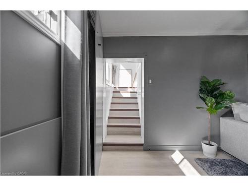 116 Boston Crescent, Hamilton, ON - Indoor Photo Showing Other Room