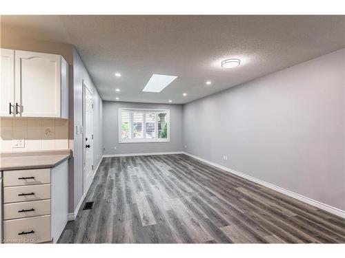 20-1030 Colborne Street E, Brantford, ON - Indoor Photo Showing Other Room