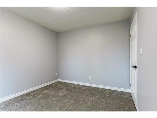 20-1030 Colborne Street E, Brantford, ON - Indoor Photo Showing Other Room
