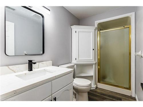 20-1030 Colborne Street E, Brantford, ON - Indoor Photo Showing Bathroom