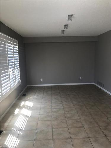 59 Mcfarlane Drive, Cambridge, ON - Indoor Photo Showing Other Room