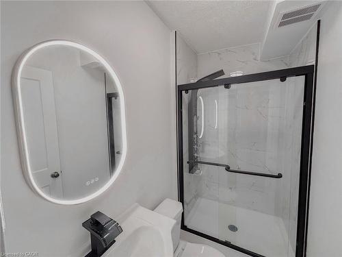 1949 Old Mill Road, Kitchener, ON - Indoor Photo Showing Bathroom