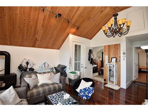 645 Beach Boulevard, Hamilton, ON 