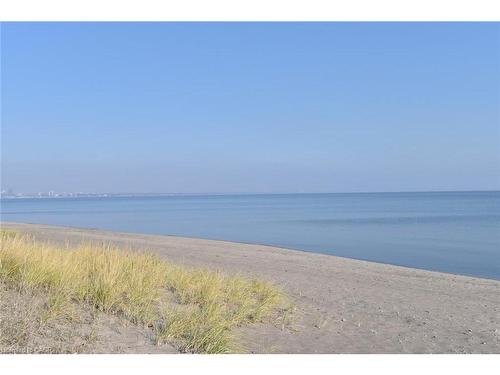 645 Beach Boulevard, Hamilton, ON 
