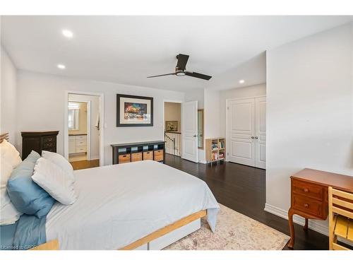 33-88 Lakeport Road, St. Catharines, ON - Indoor Photo Showing Bedroom