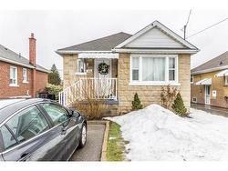 Lower-146 Glencarry Avenue  Hamilton, ON L8K 3R8
