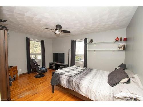 535 Mcdowell Road E, Simcoe, ON - Indoor Photo Showing Bedroom
