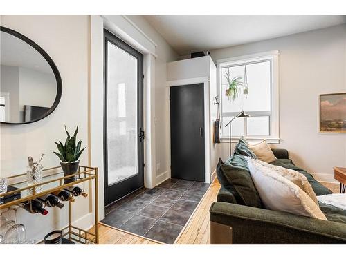 66 Chestnut Street, Kitchener, ON - Indoor Photo Showing Other Room