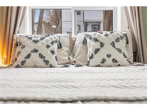 66 Chestnut Street, Kitchener, ON - Indoor Photo Showing Bedroom