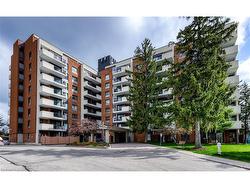 212-260 Sheldon Avenue N Kitchener, ON N2H 6P2