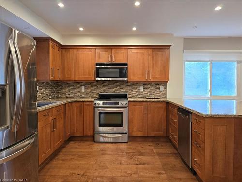 1278 Hammond Street, Burlington, ON - Indoor Photo Showing Kitchen With Stainless Steel Kitchen