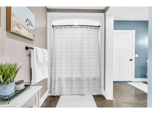 706249 County Rd 21, Mulmur, ON - Indoor Photo Showing Bathroom