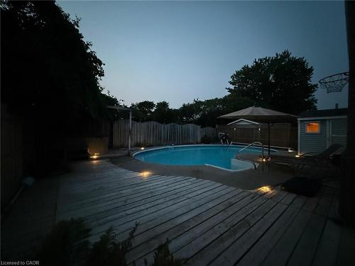 60 Denlow Street, Kitchener, ON - Outdoor