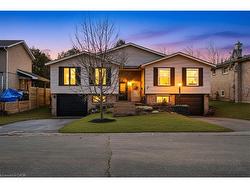 5 Equestrian Court  Brantford, ON N3P 1H1