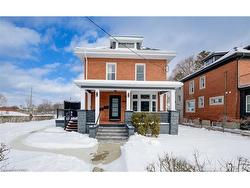 2-124 Margaret Avenue  Kitchener, ON N2H 4H6