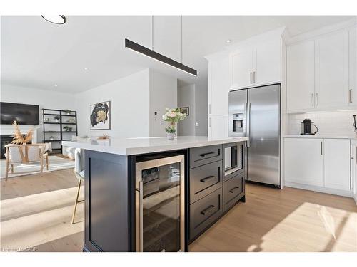 66 Cesar Place, Ancaster, ON - Indoor Photo Showing Kitchen