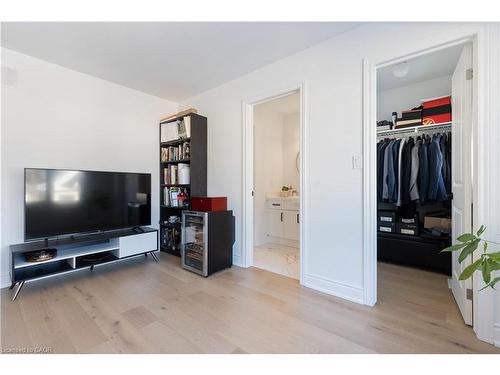 66 Cesar Place, Ancaster, ON - Indoor