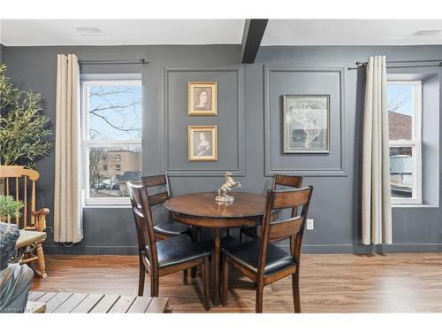 305 Cannon Street E, Hamilton, ON - Indoor Photo Showing Dining Room