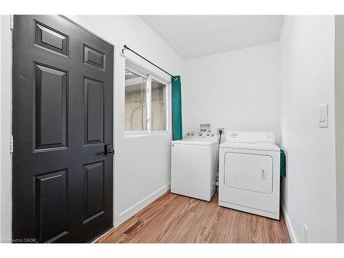 305 Cannon Street E, Hamilton, ON - Indoor Photo Showing Laundry Room