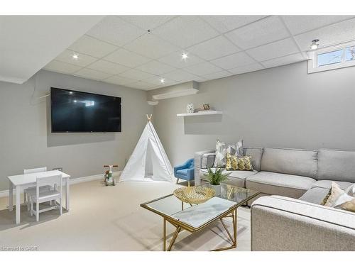 2301 Baronwood Drive, Oakville, ON - Indoor