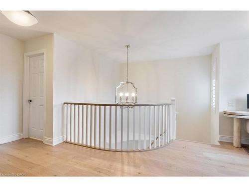 2301 Baronwood Drive, Oakville, ON - Indoor Photo Showing Other Room