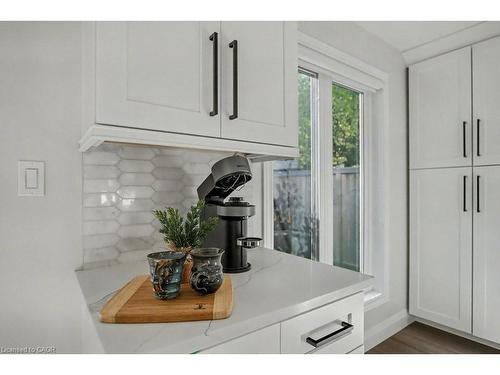 166 Westvale Drive, Waterloo, ON - Indoor