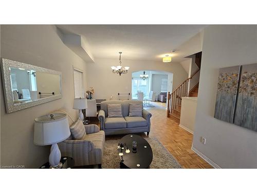 3688 Emery Drive, Mississauga, ON - Indoor Photo Showing Living Room