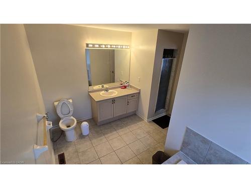 3688 Emery Drive, Mississauga, ON - Indoor Photo Showing Bathroom