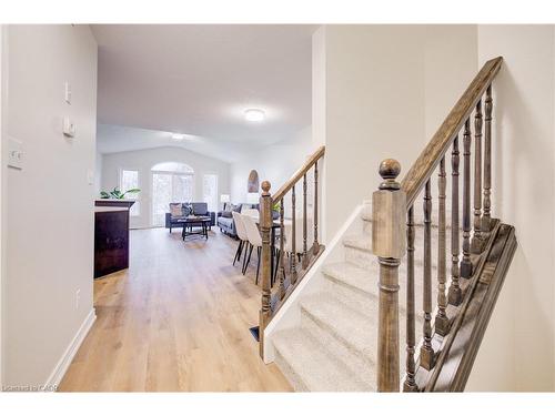 98 Colton Circle, Kitchener, ON - Indoor Photo Showing Other Room