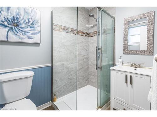63 Lionsgate Avenue, Hamilton, ON - Indoor Photo Showing Bathroom