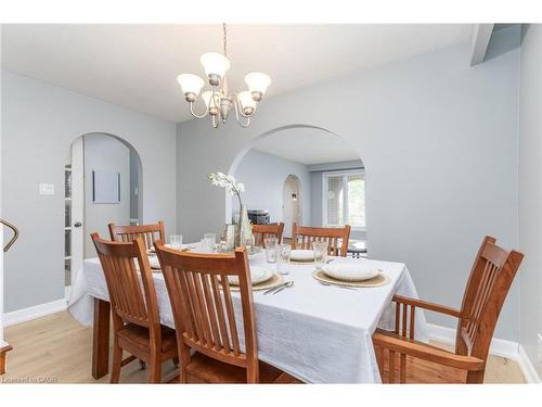 63 Lionsgate Avenue, Hamilton, ON - Indoor Photo Showing Dining Room