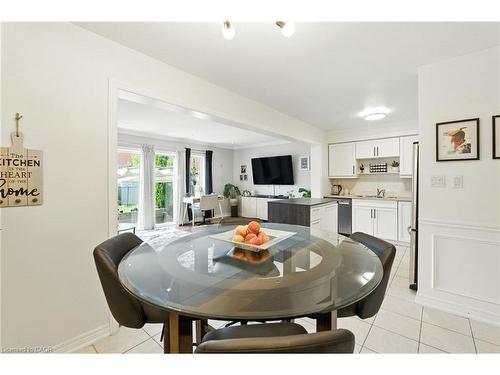 247 Fall Fair Way, Binbrook, ON - Indoor Photo Showing Dining Room