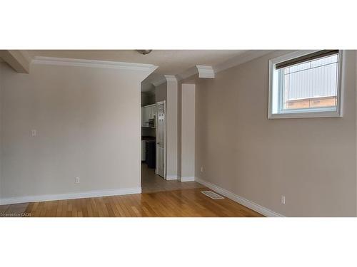 21 Pamela Lane, Cambridge, ON - Indoor Photo Showing Other Room