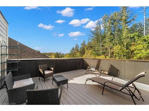 121 Milky Way Drive, Richmond Hill, ON - Outdoor With Deck Patio Veranda