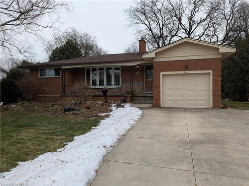654 Hiawatha Boulevard, Ancaster, ON - Outdoor With Deck Patio Veranda