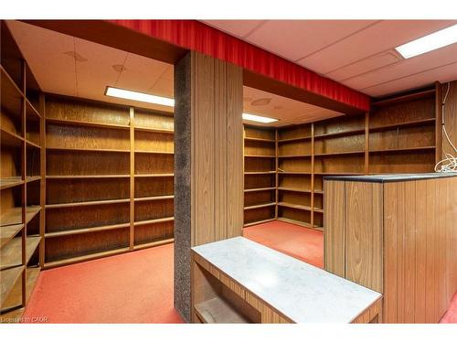 654 Hiawatha Boulevard, Ancaster, ON - Indoor