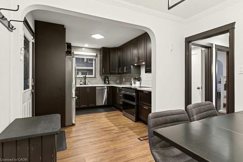 17 Gary Avenue, Hamilton, ON - Indoor